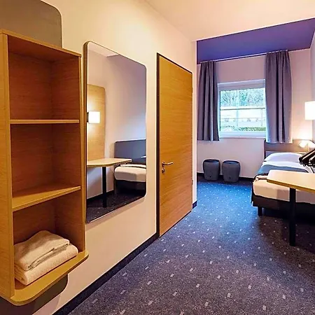 Muenchen-hbf 3* München