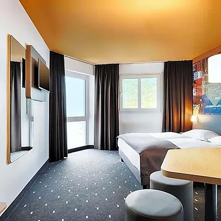 Muenchen-hbf Hotel 3*
