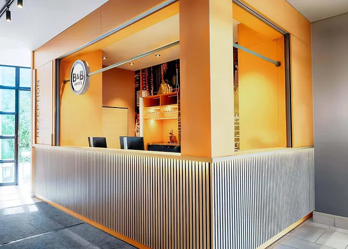 Muenchen-hbf 3* München