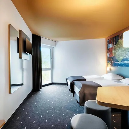 Muenchen-hbf Hotel 3*